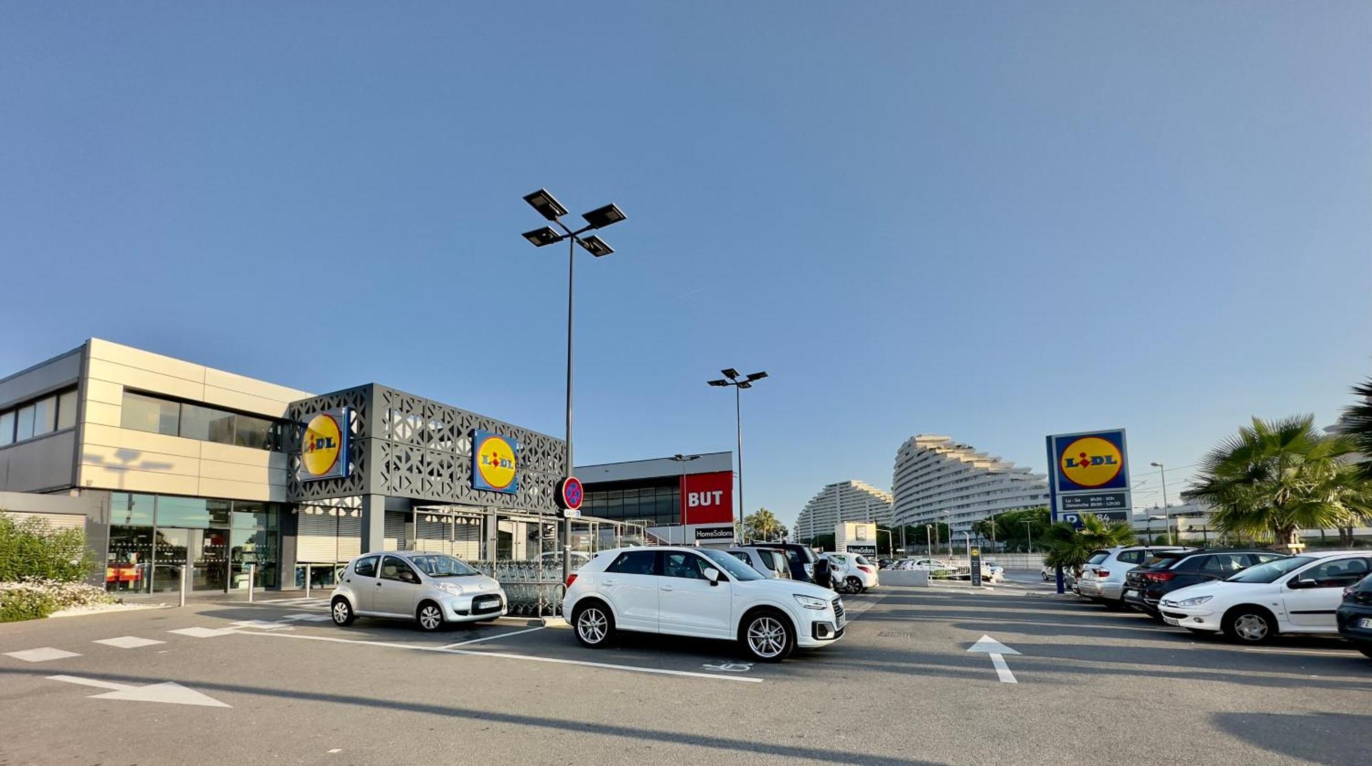 Regent Cote D'Azur Air-Conditioned, Pool, Garden & Parking ヴィルヌーヴ・ルベ エクステリア 写真