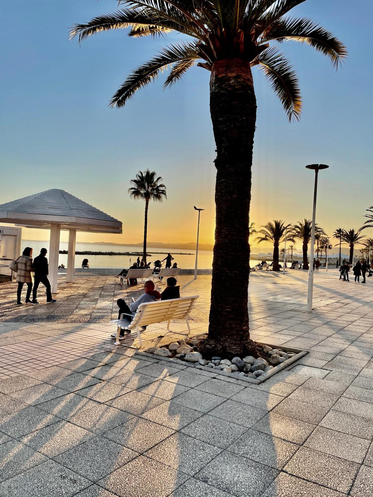 Regent Cote D'Azur Air-Conditioned, Pool, Garden & Parking ヴィルヌーヴ・ルベ エクステリア 写真